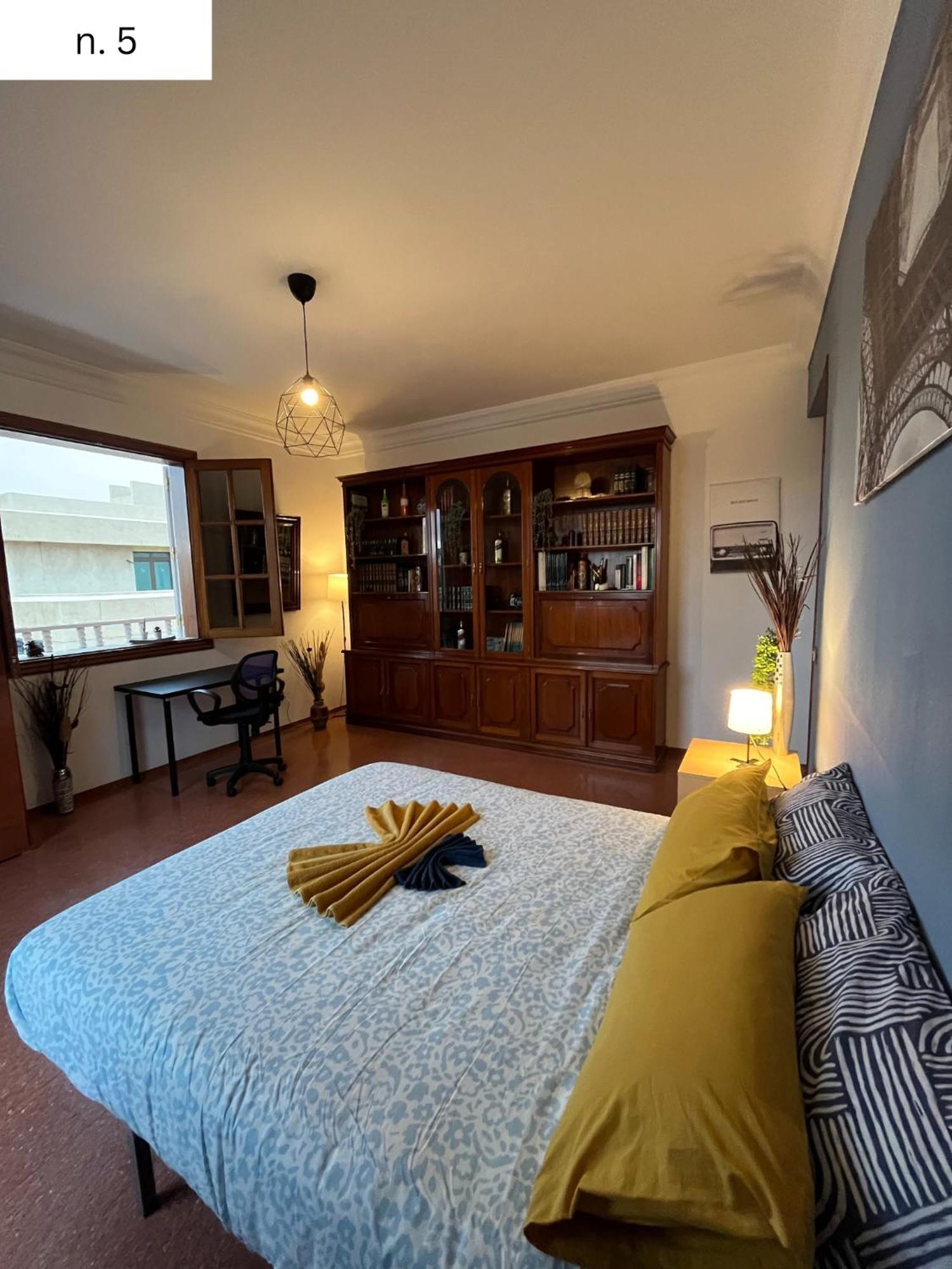Отель Coliving El Secretario Лас-Пальмас-де-Гран-Канария Экстерьер фото